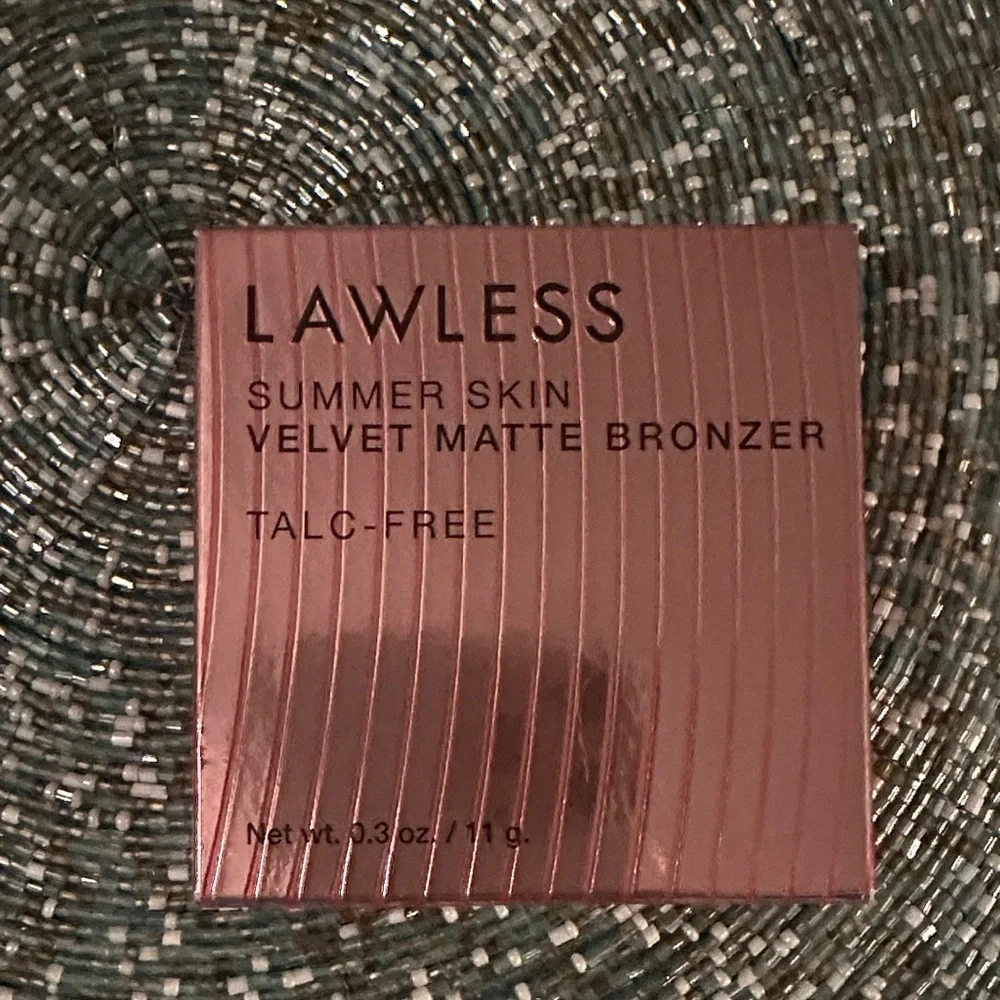 LAWLESS Summer Skin Velvet Matte Bronzer in BLAZED - New In Box